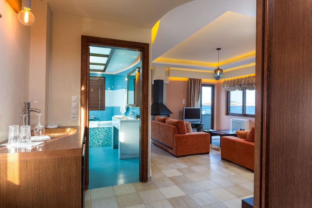 Cavo Seaside Suites (Adults Only) Réthimno Kültér fotó